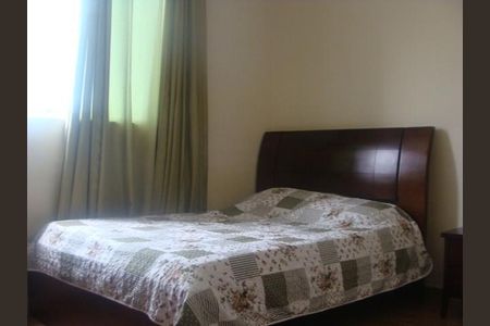 Apartamento à venda com 3 quartos, 74m² em Cabral, Contagem