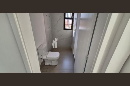 Casa à venda com 203m², 4 quartos e 4 vagas