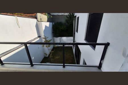 Casa à venda com 203m², 4 quartos e 4 vagas