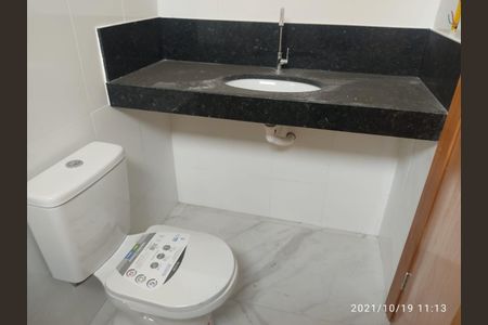 Apartamento à venda com 3 quartos, 65m² em Cabral, Contagem