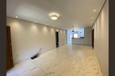 Casa à venda com 3 quartos, 236m² em Paquetá, Belo Horizonte