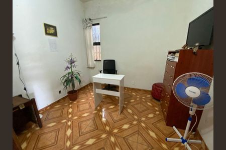 Casa à venda com 6 quartos, 132m² em Santa Terezinha, Belo Horizonte