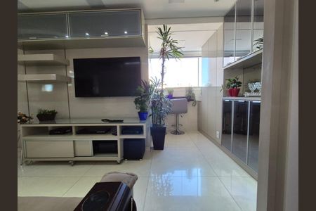 Apartamento à venda com 2 quartos, 63m² em Serrano, Belo Horizonte