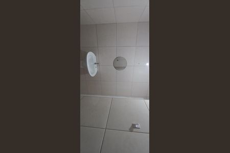 Studio para alugar com 27m², 1 quarto e sem vaga Studio para alugar com 27m², 1 quarto e sem vagaBanheiro