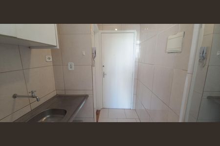 Studio para alugar com 27m², 1 quarto e sem vaga Studio para alugar com 27m², 1 quarto e sem vagaCozinha - Armários