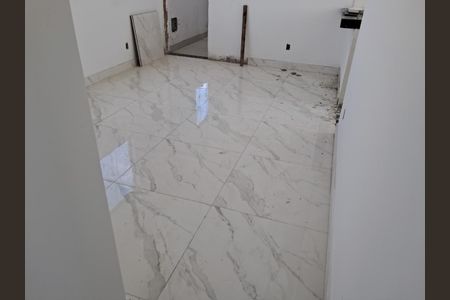 Apartamento à venda com 80m², 3 quartos e 2 vagas