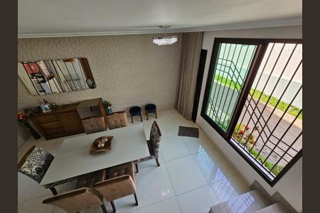 Casa de condomínio à venda com 134m², 3 quartos e 2 vagas