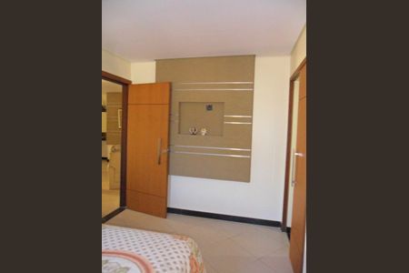 Casa à venda com 5 quartos, 273m² em Minas Caixa, Belo Horizonte