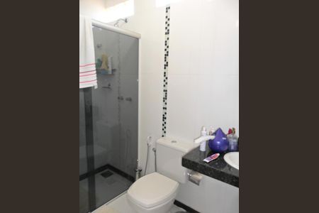 Casa à venda com 5 quartos, 273m² em Minas Caixa, Belo Horizonte