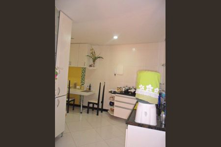 Casa à venda com 5 quartos, 273m² em Minas Caixa, Belo Horizonte