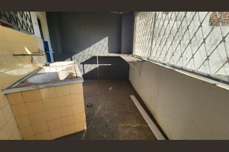 Casa à venda com 3 quartos, 199m² em Glória, Belo Horizonte
