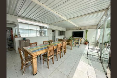 Apartamento à venda com 3 quartos, 220m² em Parque Industriario, Santo André