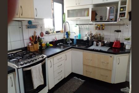 Apartamento à venda com 4 quartos, 220m² em Castelo, Belo Horizonte