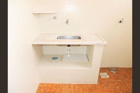 Apartamento à venda com 1 quarto, 45m² em Cambuí, Campinas