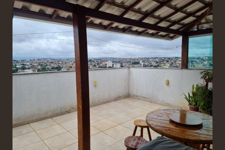 Apartamento à venda com 111m², 2 quartos e 2 vagas