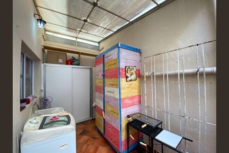 Casa à venda com 133m², 3 quartos e 4 vagas