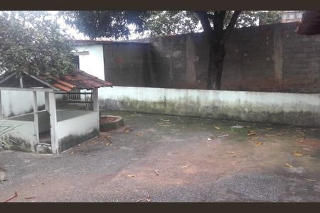 Casa à venda com 240m², 4 quartos e 4 vagas