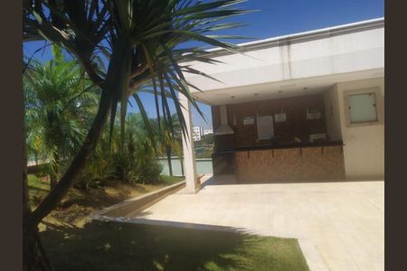 Apartamento à venda com 45m², 2 quartos e 1 vaga