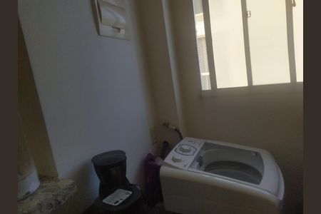 Apartamento à venda com 2 quartos, 45m² em Chacaras Reunidas Santa Terezinha, Contagem