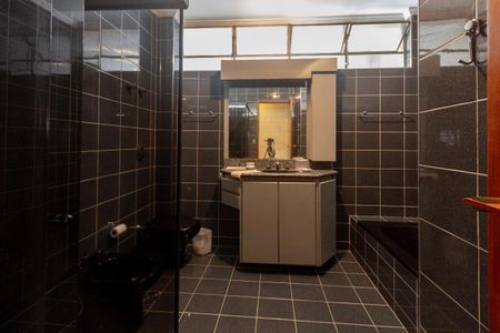 Apartamento à venda com 168m², 3 quartos e 1 vaga