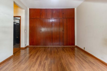 Apartamento à venda com 168m², 3 quartos e 1 vaga