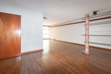 Apartamento à venda com 168m², 3 quartos e 1 vaga