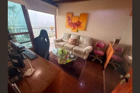 Apartamento à venda com 171m², 4 quartos e 2 vagas