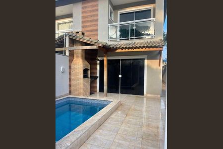 Casa para alugar com 2 quartos, 150m² em Vargem Grande, Rio de Janeiro
