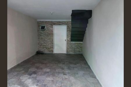 Casa à venda com 2 quartos, 87m² em Conceicao, Osasco
