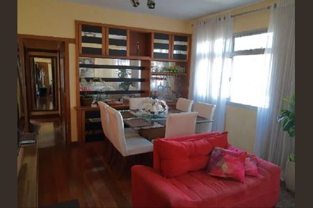 Apartamento à venda com 3 quartos, 95m² em Lourdes, Belo Horizonte