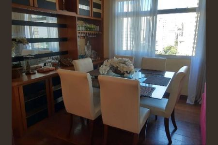 Apartamento à venda com 3 quartos, 95m² em Lourdes, Belo Horizonte
