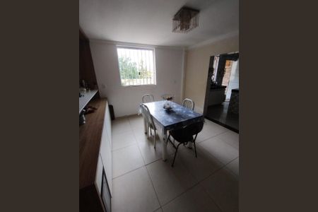 Casa à venda com 130m², 3 quartos e 2 vagas