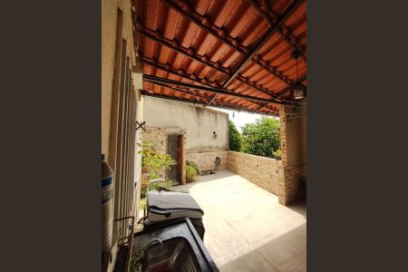 Casa à venda com 130m², 3 quartos e 2 vagas