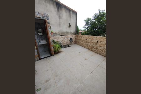 Casa à venda com 130m², 3 quartos e 2 vagas