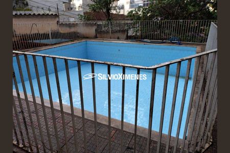 Casa à venda com 4 quartos, 580m² em Vila Paris, Belo Horizonte