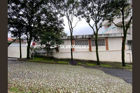Casa à venda com 580m², 4 quartos e 4 vagas