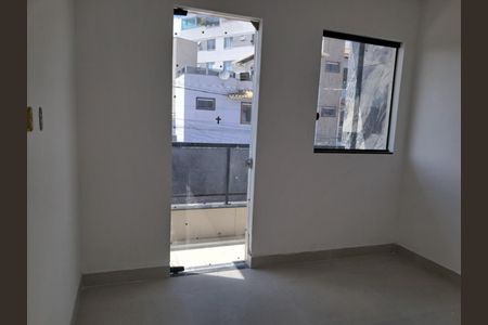 Apartamento à venda com 3 quartos, 80m² em Europa, Contagem