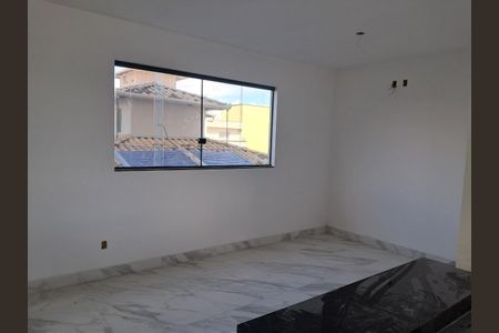 Apartamento à venda com 3 quartos, 80m² em Europa, Contagem