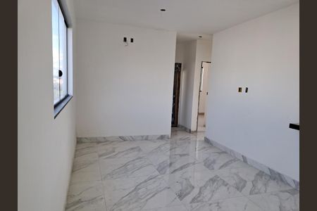 Apartamento à venda com 3 quartos, 81m² em Europa, Contagem
