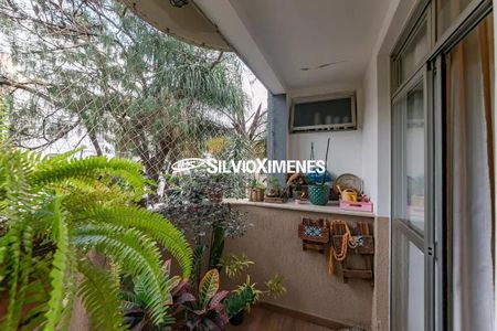 Apartamento à venda com 105m², 3 quartos e 2 vagas