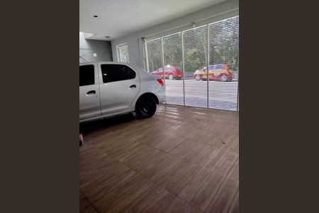 Casa à venda com 110m², 2 quartos e 2 vagas