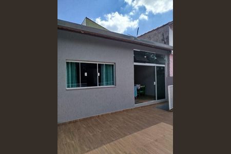 Casa à venda com 110m², 2 quartos e 2 vagas