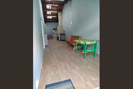 Casa à venda com 2 quartos, 110m² em Jardim Monte Libano, Santo André
