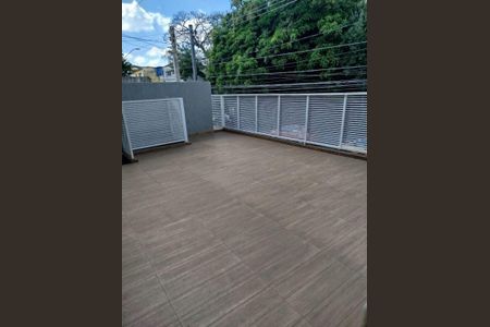 Casa à venda com 110m², 2 quartos e 2 vagas