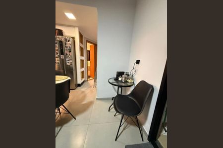 Apartamento à venda com 2 quartos, 44m² em Vila Scarpelli, Santo André