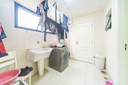Apartamento à venda com 214m², 3 quartos e 5 vagas