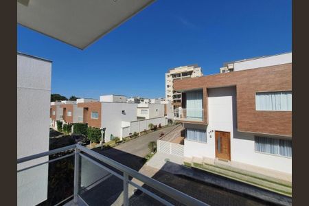 Casa de condomínio à venda com 124m², 4 quartos e 2 vagas