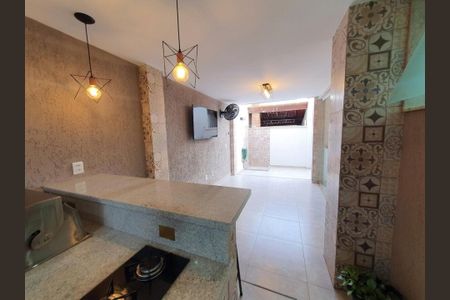 Casa de condomínio à venda com 124m², 4 quartos e 2 vagas
