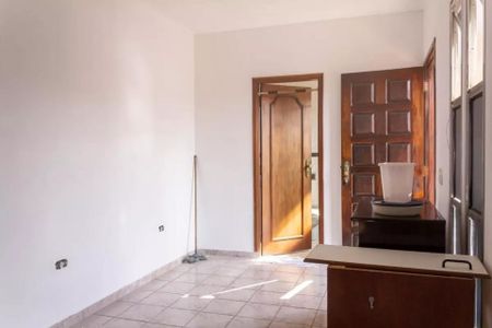 Casa à venda com 4 quartos, 230m² em Jardim Tres Marias, São Paulo