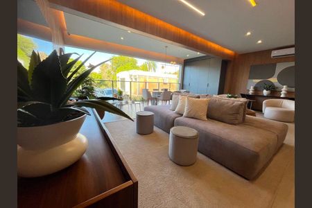 Apartamento à venda com 3 quartos, 215m² em Jardim Paiquere, Valinhos